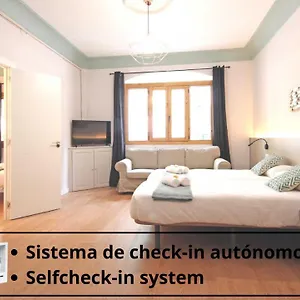 Guest house Regina Selfcheck-in Smart, Palma de Mallorca